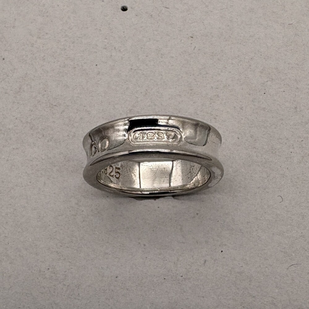 Tiffany & Co. 1837 Medium Concave Band Ring Sterling Silver - Size 7, Gift Set - Picture 10 of 15